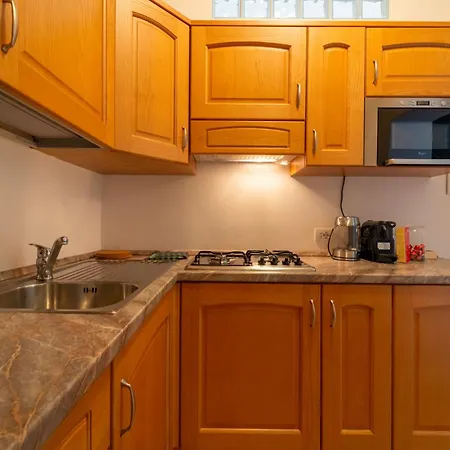 Stairway By Wonderful Italy בלאג'יו