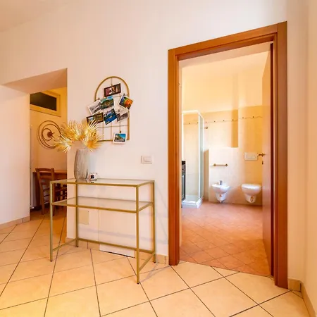 Apartman Stairway By Wonderful Italy